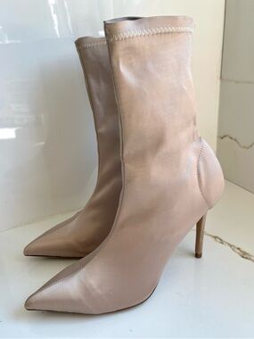 Tony Bianco Davis boots 8.5